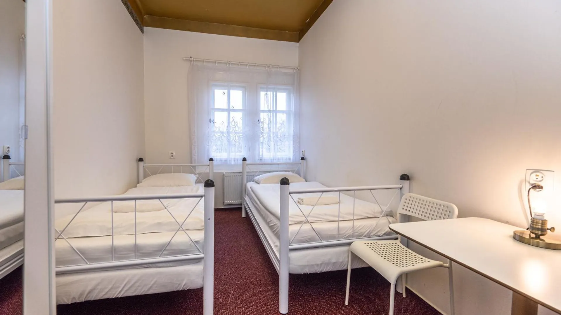 Hostel Historic Villa 